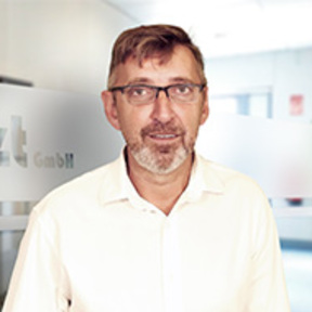 Porträt Ralf Schwarzt